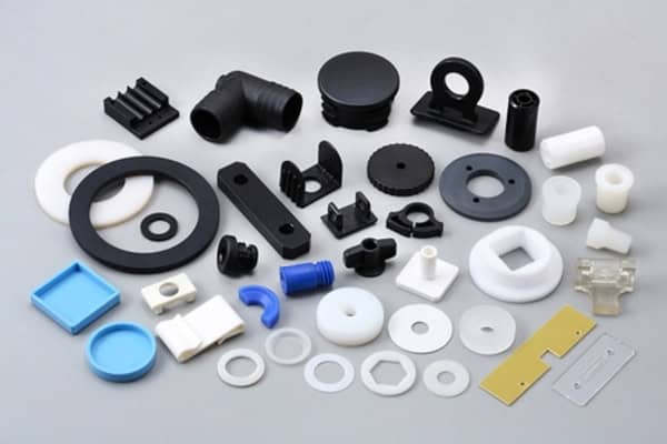 How to Remove the Gate After Injection Molding?