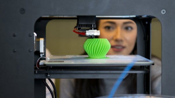 Hoe gebruikt u 3D-technologie om kleine objecten vorm te geven?